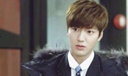 少年爆料李敏镐视频播放,网络热议不断