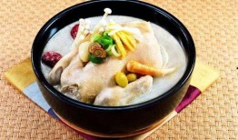 娱乐吃瓜酱鸡汤视频播放,揭秘热门视频背后的故事与感悟