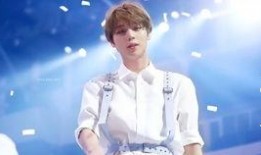 韩娱爆料朴志训视频下载,独家揭秘韩娱明星幕后瞬间