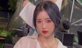 爆料热门美女视频,颜值与才华并存，她是如何一夜爆红的？