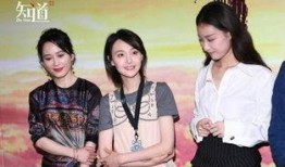 娱乐圈离谱的吃瓜群众,揭秘离谱吃瓜群众的疯狂世界